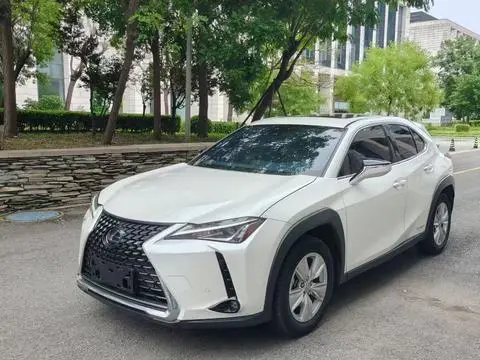 Lexus UX 2020