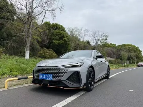 Changan UNI-V 2022