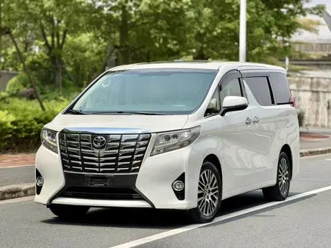 Toyota 埃尔法 2015