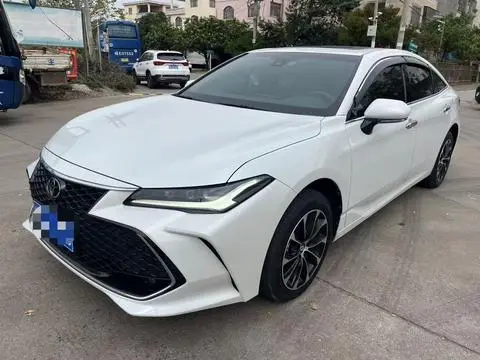 Toyota 亚洲龙 2022