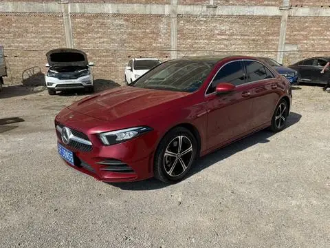 Mercedes-Benz A-Class 2022 — фото 1