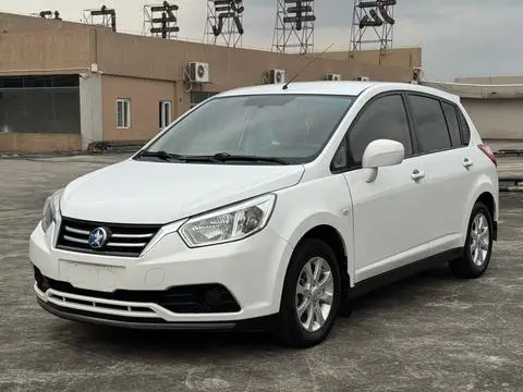 Venucia R50 2016