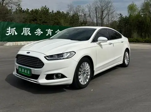 Ford 蒙迪欧 2013