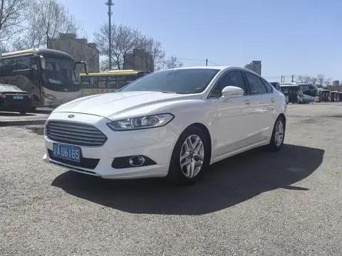 Ford 蒙迪欧 2013