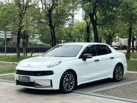 Lynk & Co 03 2021
