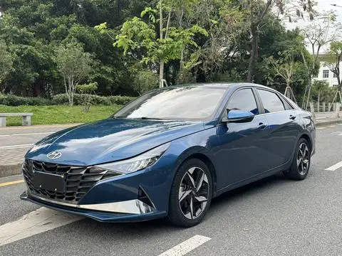 Hyundai Elantra 2021