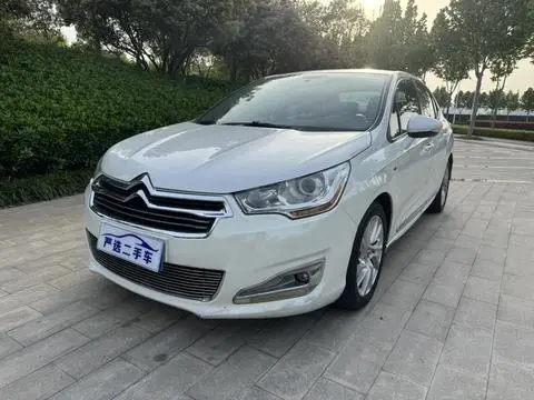 Citroën C4L 2013