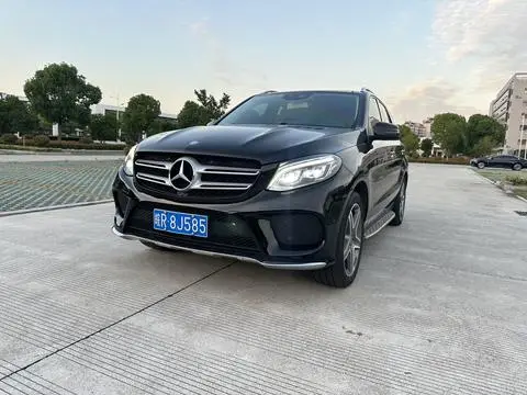 Mercedes-Benz GLE 2016