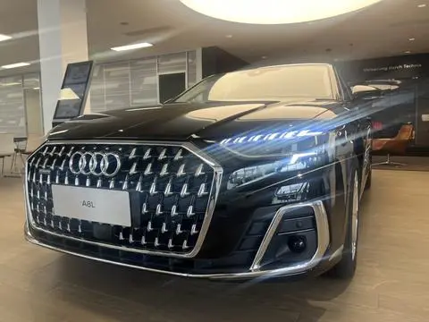 Audi A8 2025