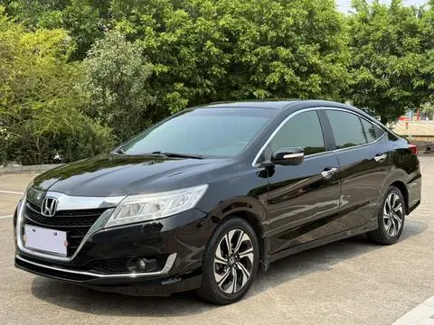 Honda Crider 2016