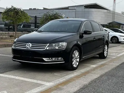 Volkswagen Magotan 2016
