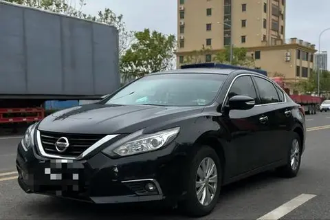 Nissan Teana 2018