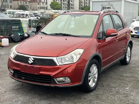 Suzuki 天语 SX4 2013