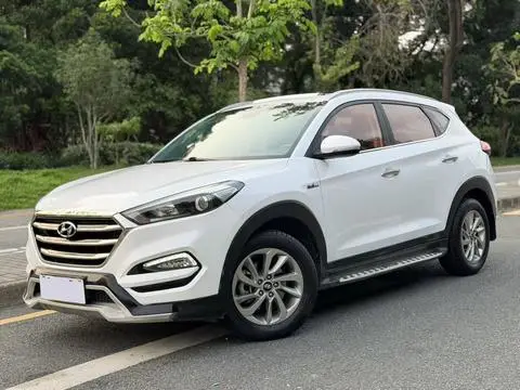 Hyundai 途胜 2015