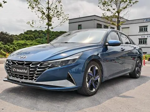 Hyundai Elantra 2021