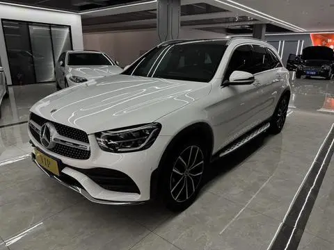 Mercedes-Benz GLC 2022 — фото 1
