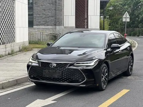 Toyota 亚洲龙 2022