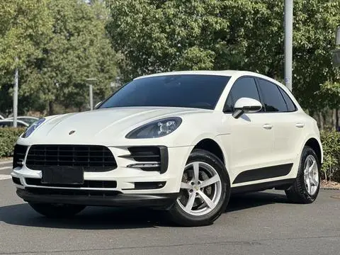 Porsche Macan 2021