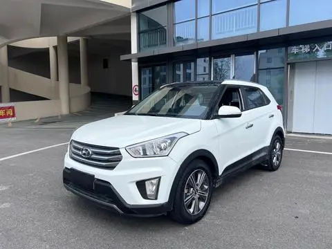 Hyundai ix25 2015