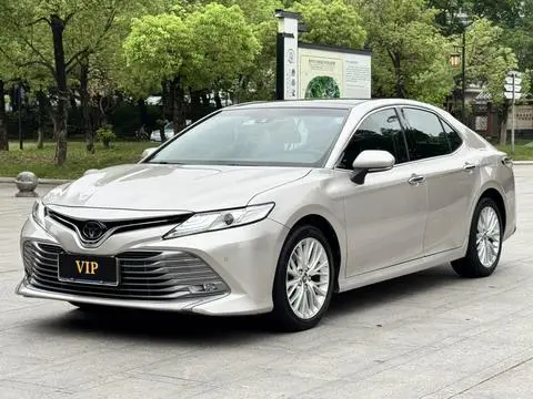 Toyota Camry 2019