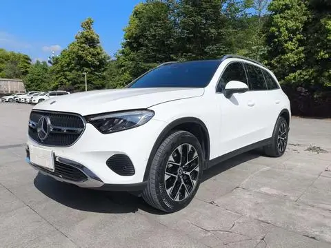 Mercedes-Benz GLC 2023