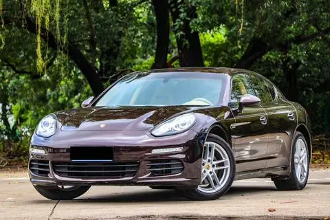 Porsche Panamera 2016