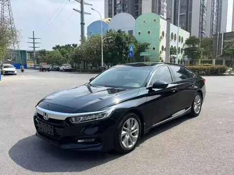 Honda Accord 2021 — фото 1