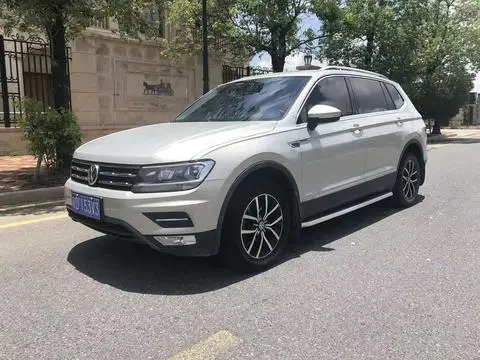 Volkswagen Tiguan L 2017