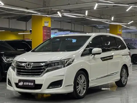 Honda 艾力绅 2016