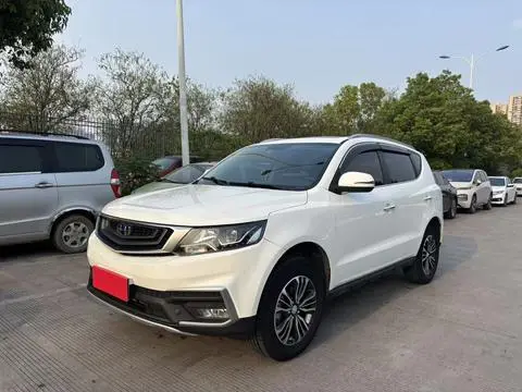 Geely 远景X6 2018 — фото 1