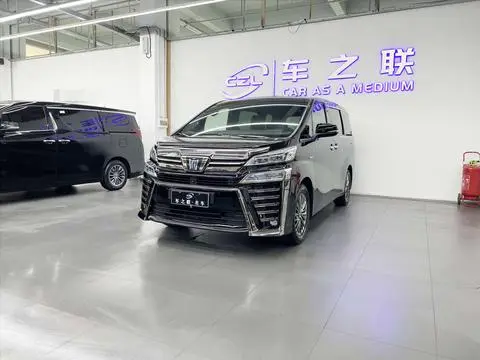 Toyota Alphard 2021 — фото 1