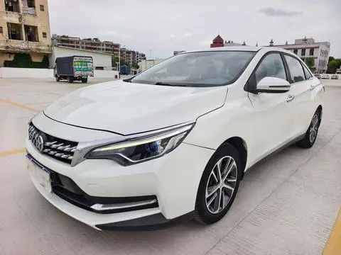 Venucia D60 2019