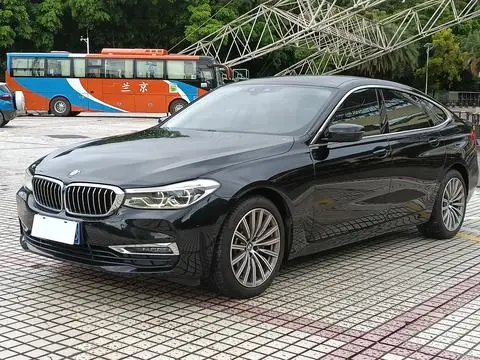 BMW 6 Series GT 2019 — фото 1