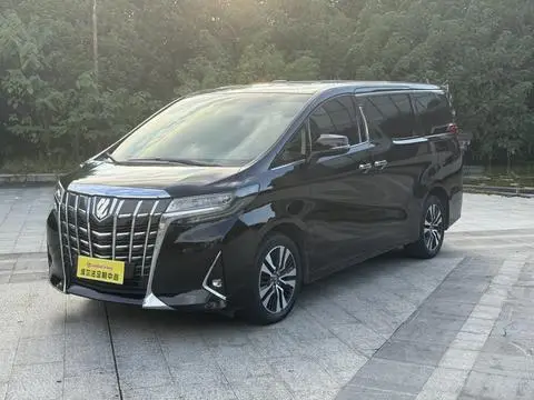 Toyota 埃尔法 2018 — фото 1