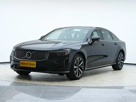 Volvo S90 2026