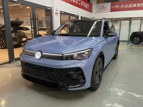 Volkswagen Tiguan L 2024