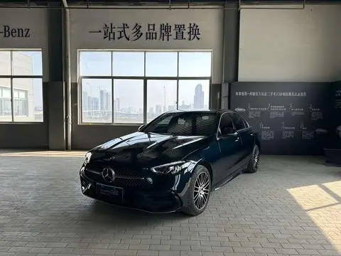 Mercedes-Benz C-Class 2025