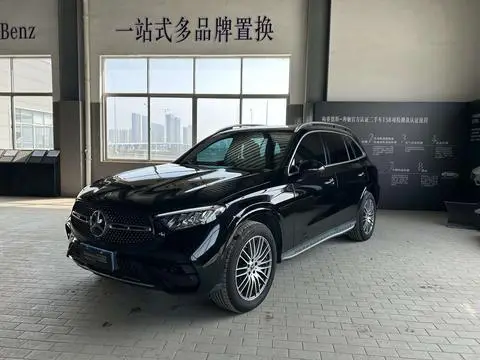 Mercedes-Benz GLC 2025