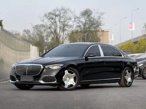 Mercedes-Benz 迈巴赫S-Class 2023