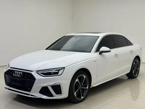 Audi A4L 2021