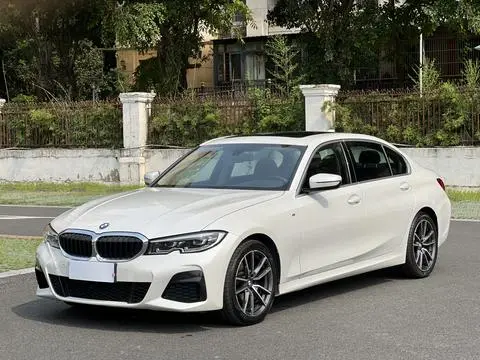 BMW 3 Series 2020