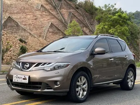 Nissan 楼兰 2011