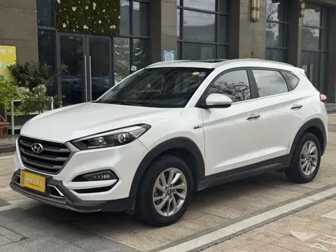 Hyundai 途胜 2015