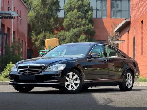 Mercedes-Benz S-Class 2012