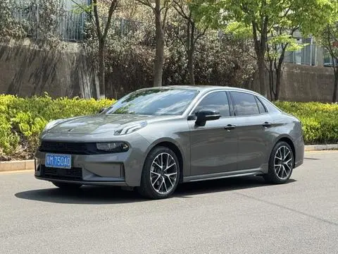 Lynk & Co 03 2021