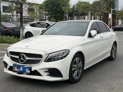 Mercedes-Benz C-Class 2021