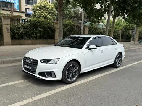 Audi A4L 2019