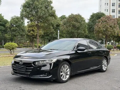 Honda Accord 2022 — фото 1
