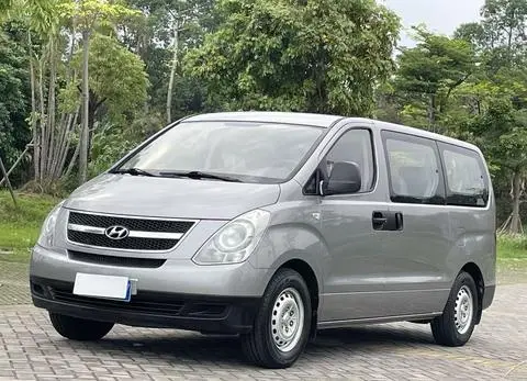 Hyundai H-1辉翼 2011