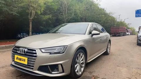 Audi A4L 2019
